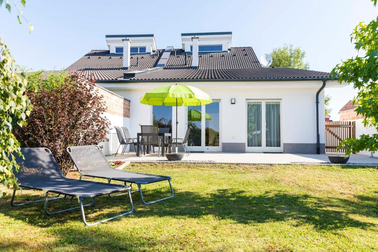Domizil Illmitz Villa Екстериор снимка